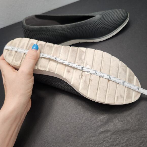 Eileen‎ Fisher Flats Grey 8 Minimalist Casual Office Quiet Luxury Career - Picture 7 of 7